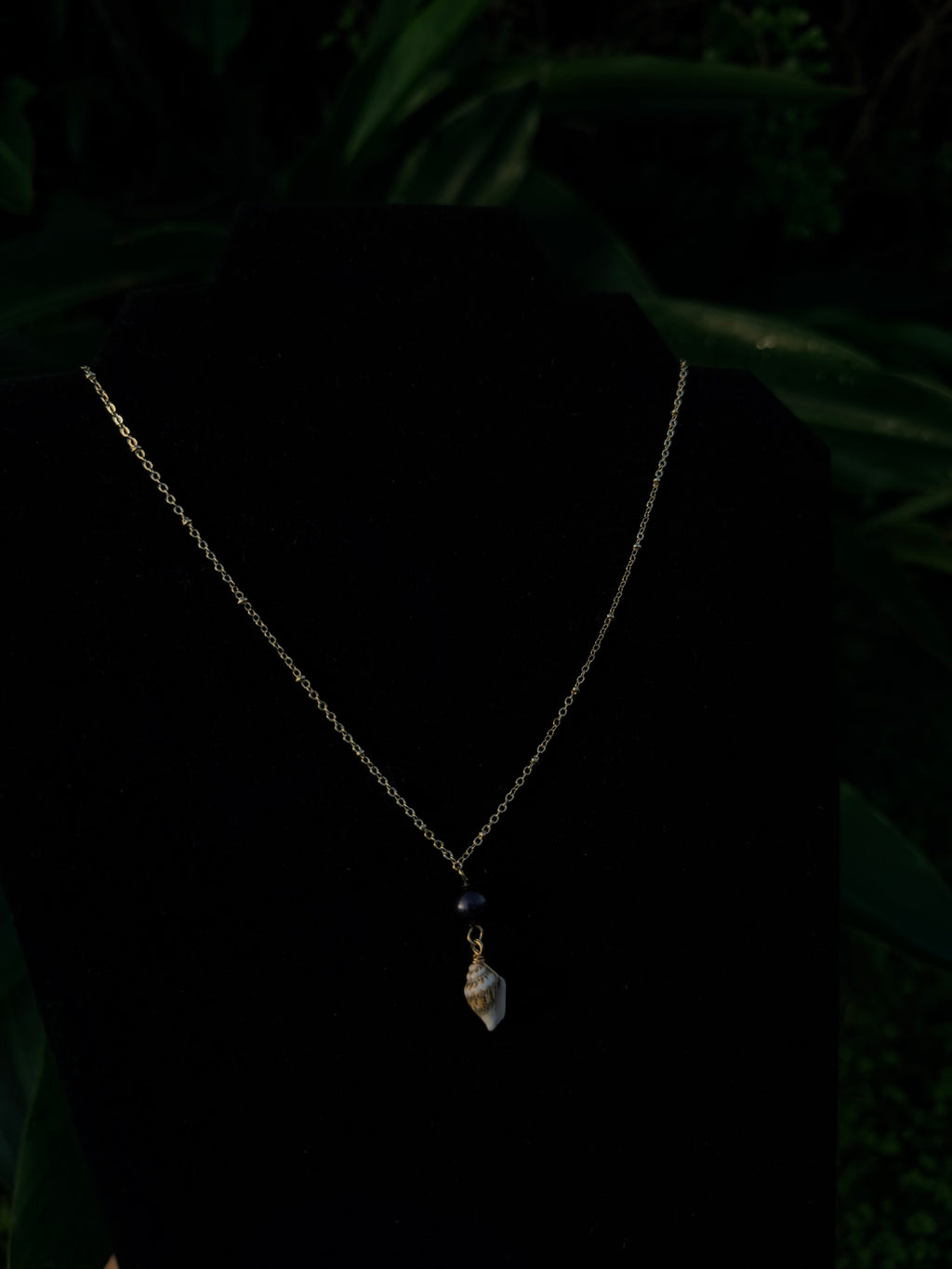 14k gold filled Simple Cable Chain with Pearl Shell Pendant