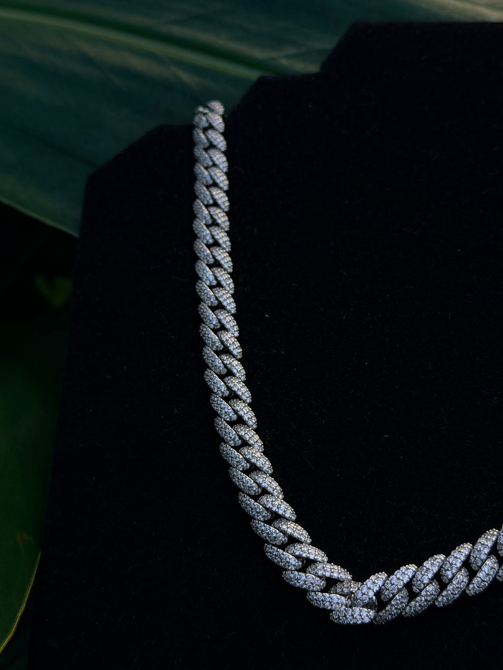 Iced out Cuban link - White gold filled