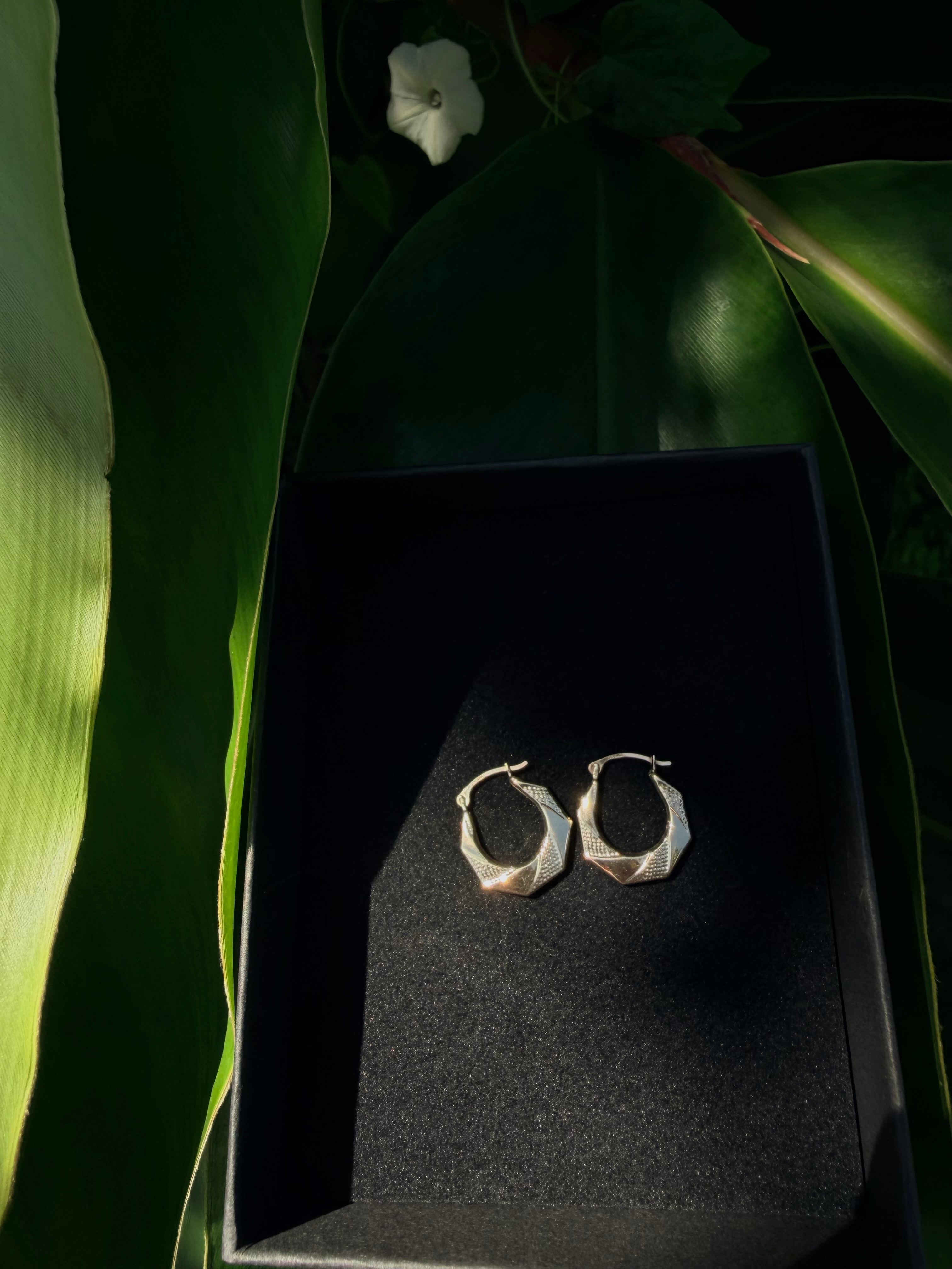 Solid 14k Luxe Pattern Hoops