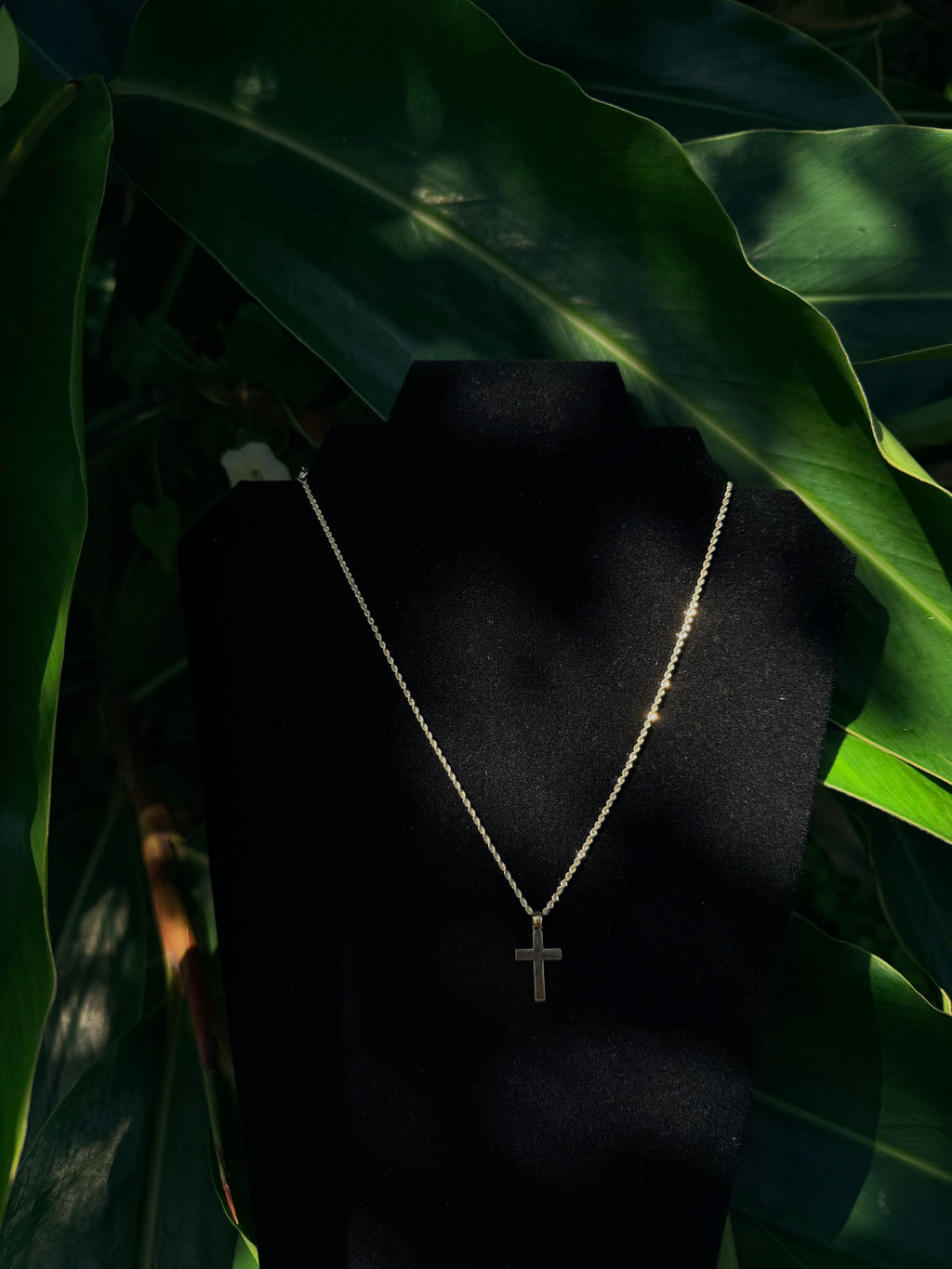 10k Solid Gold Diamond-Cut Rope Chain Necklace with Solid 10k Gold Cross Pendant