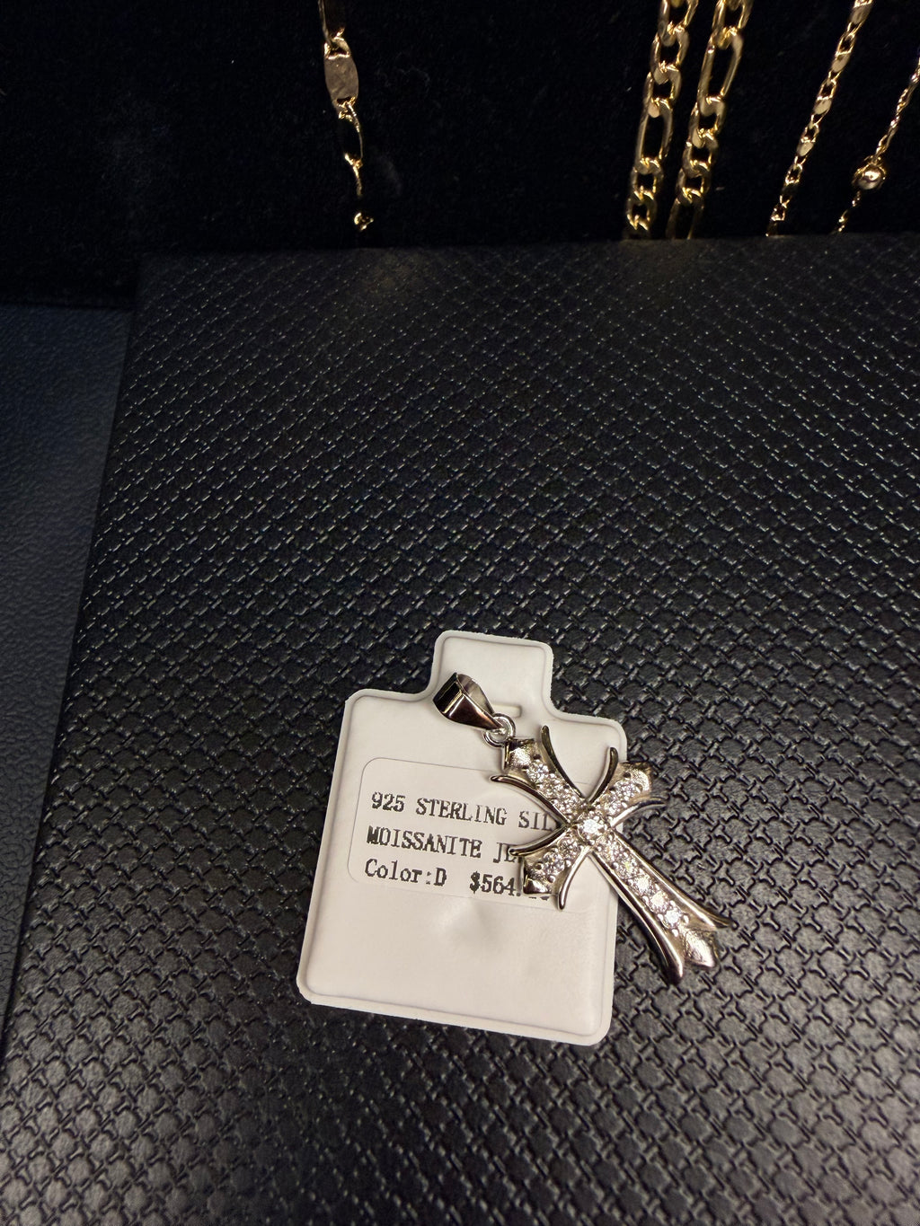 925 Sterling Silver Moissanite Cross Pendant