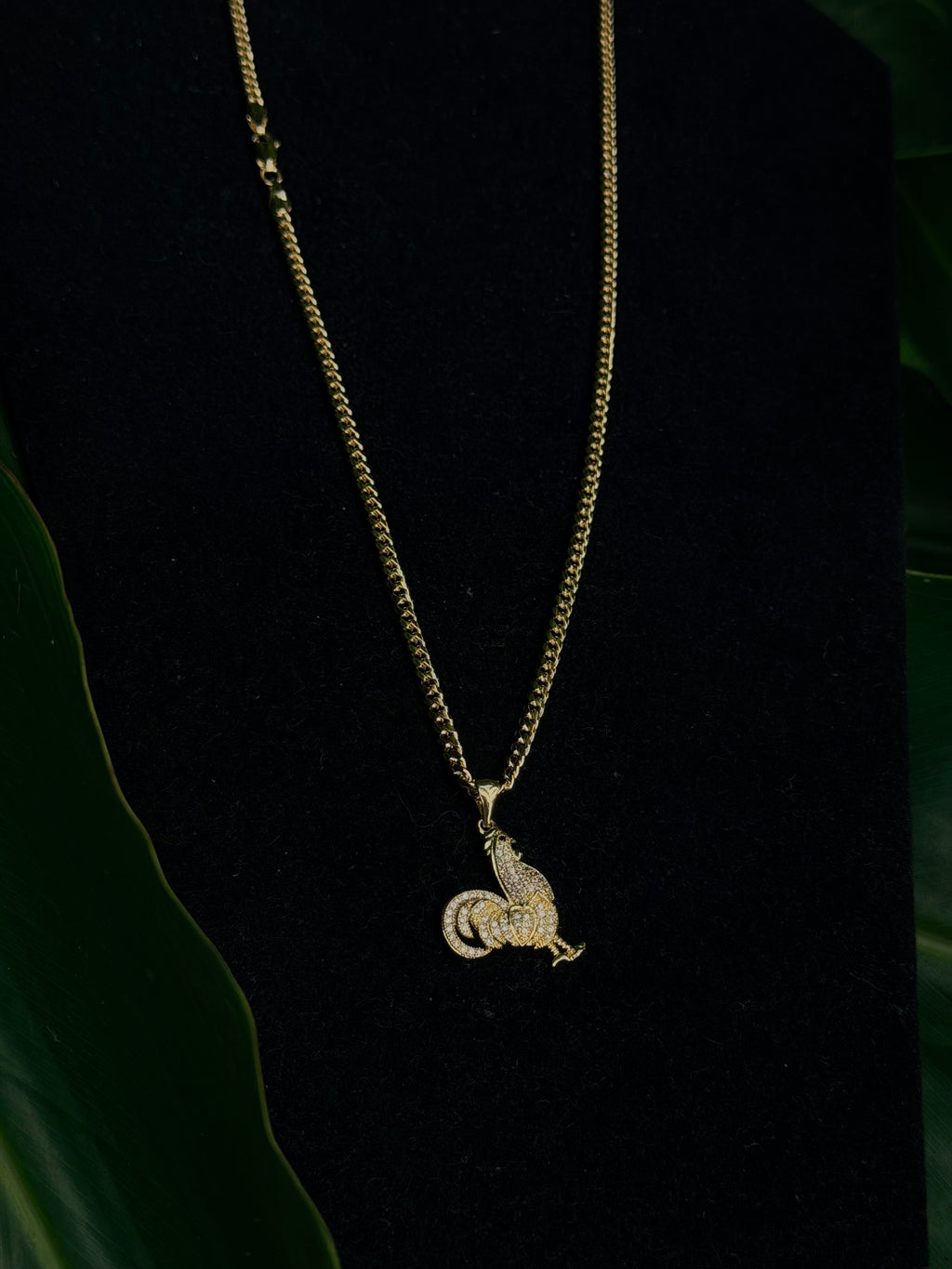 Cuban Link Iced Out Rooster Jewelry Set – 14K Gold Filled Chain with Diamond-Accented Rooster Pendant