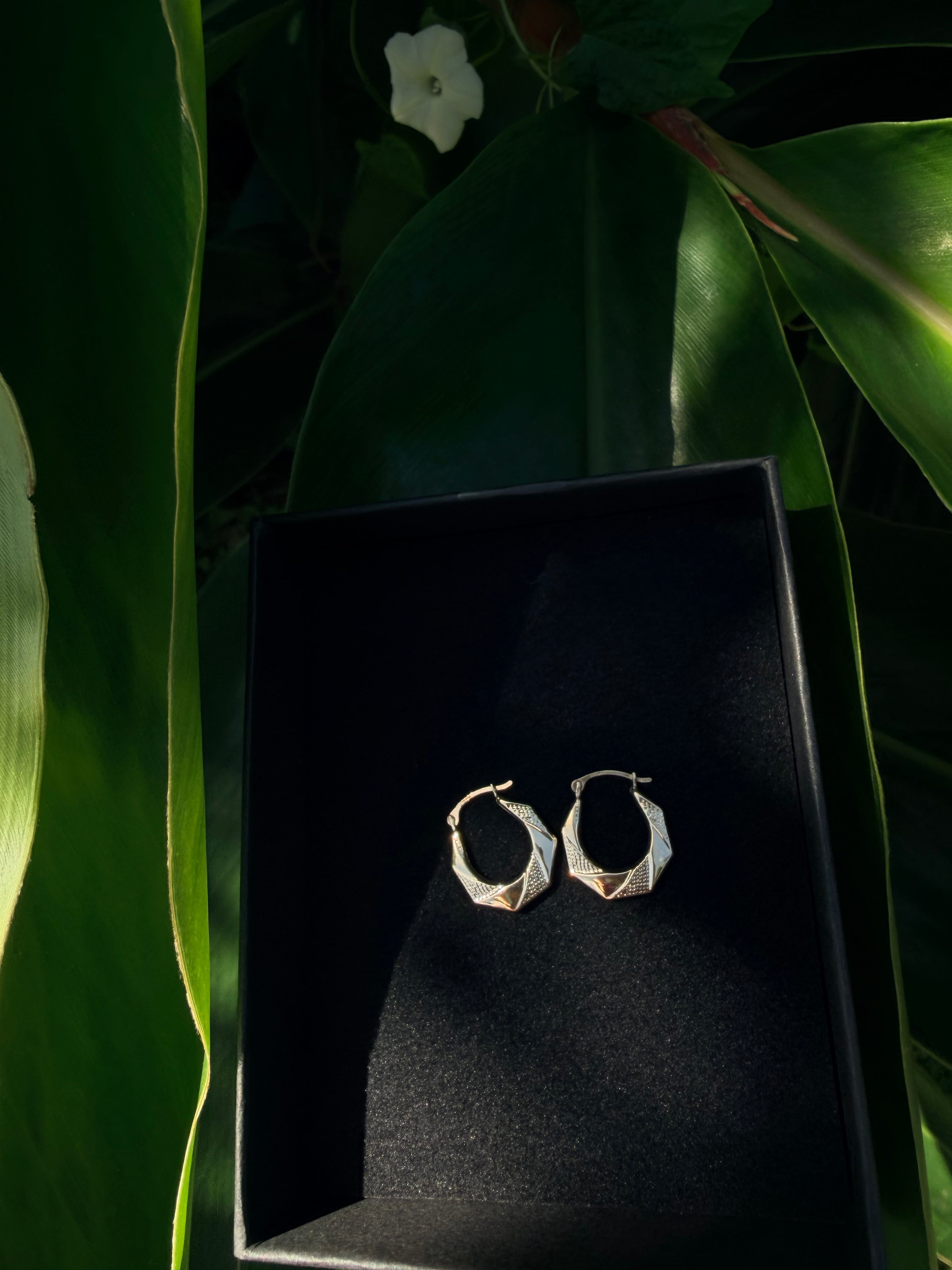 Solid 14k Luxe Pattern Hoops