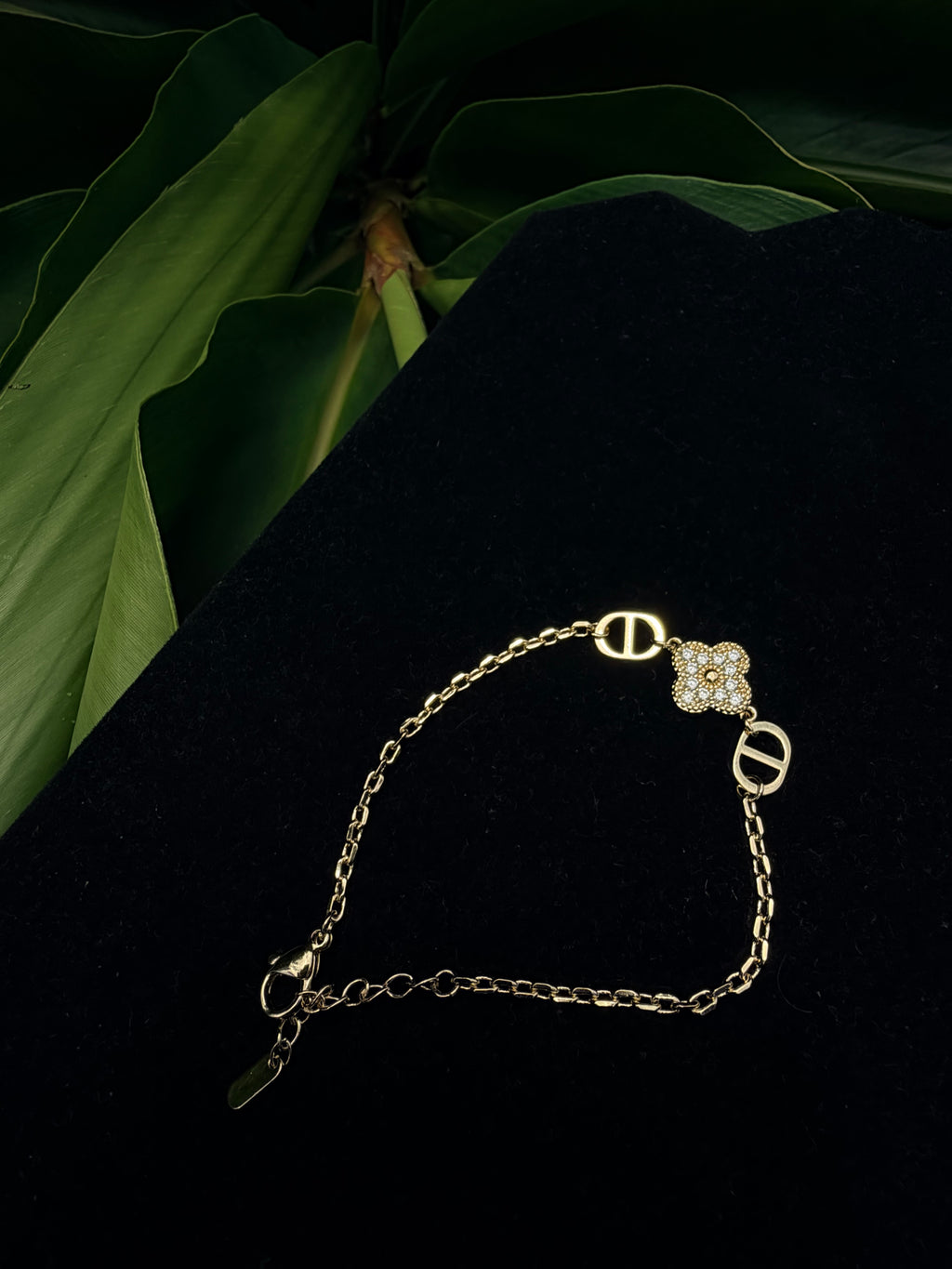 14K Gold Filled Clover Moissanite Bracelet – Adjustable 6-8 Inch, Tarnish Resistant, Hypoallergenic