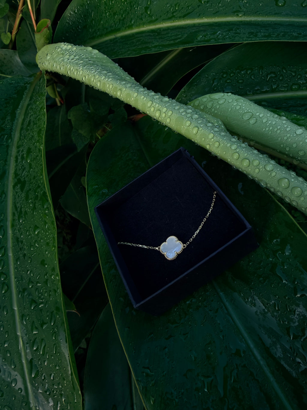 Solid 10K Gold Clover Bracelet