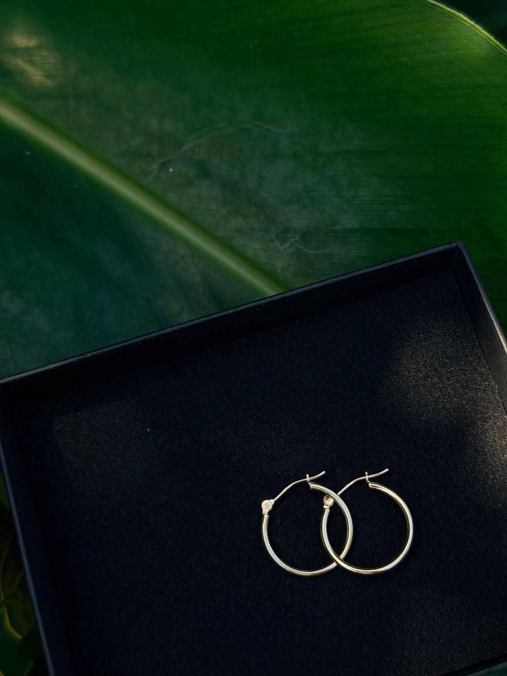 14k Solid Gold Classic Hoop Earrings, Medium Size, High-Polish Finish, Secure Latch-Back Clasp