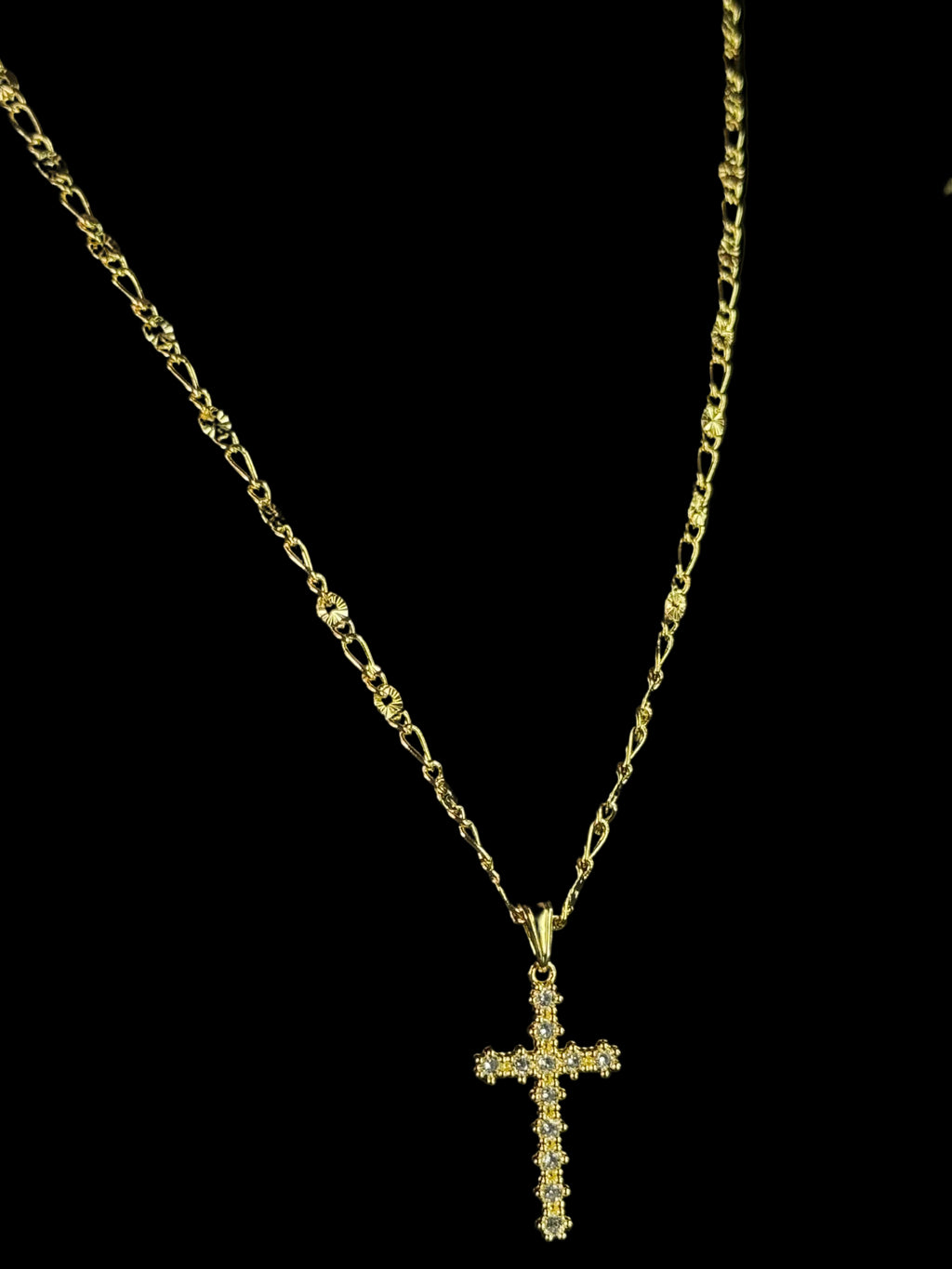 Valentino Link 14k Gold-Filled Necklace with Cross Pendant, 2mm Width, 22-inch Length, Tarnish-Resistant