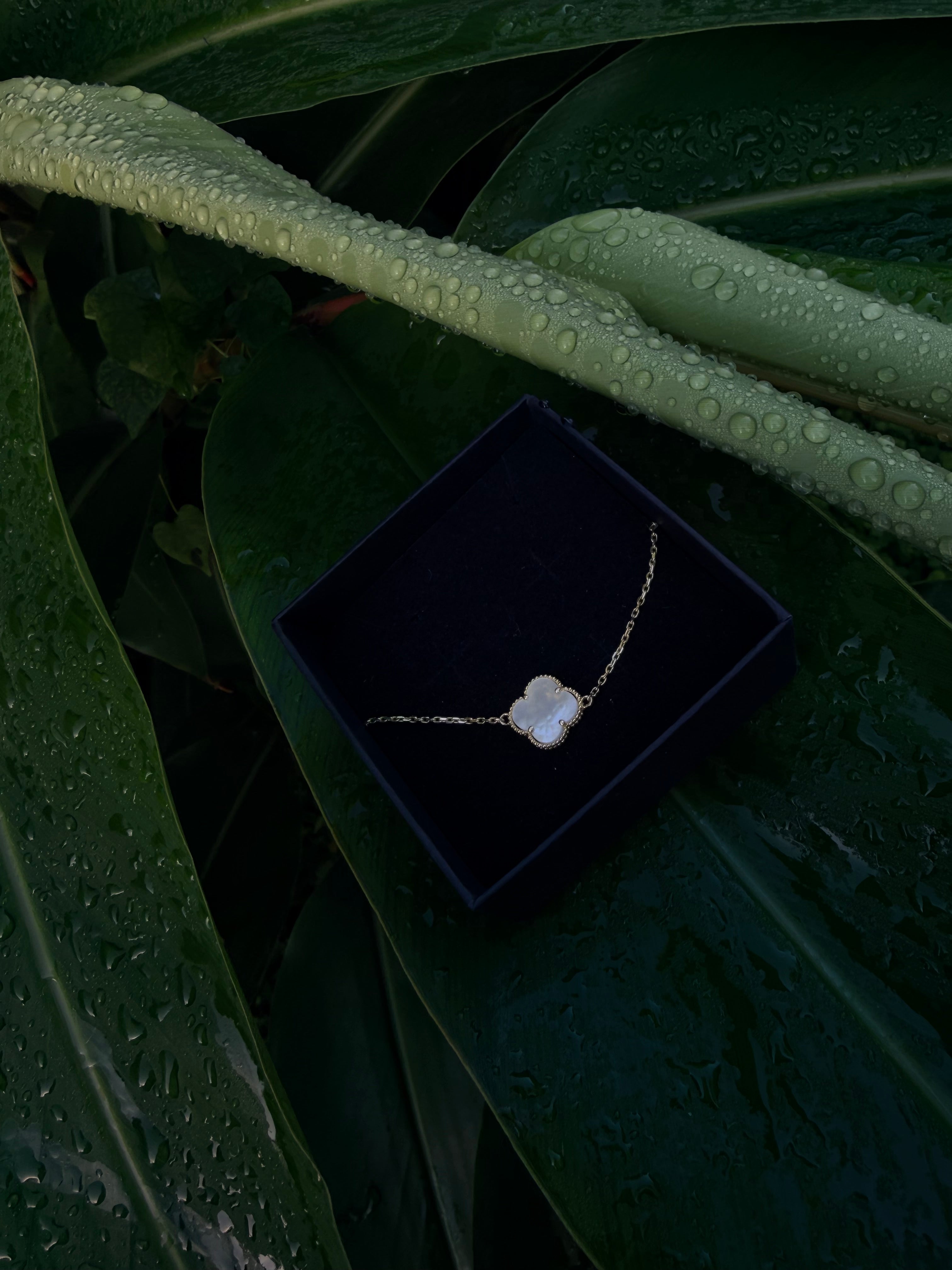 Solid 10k Clover Bracelet