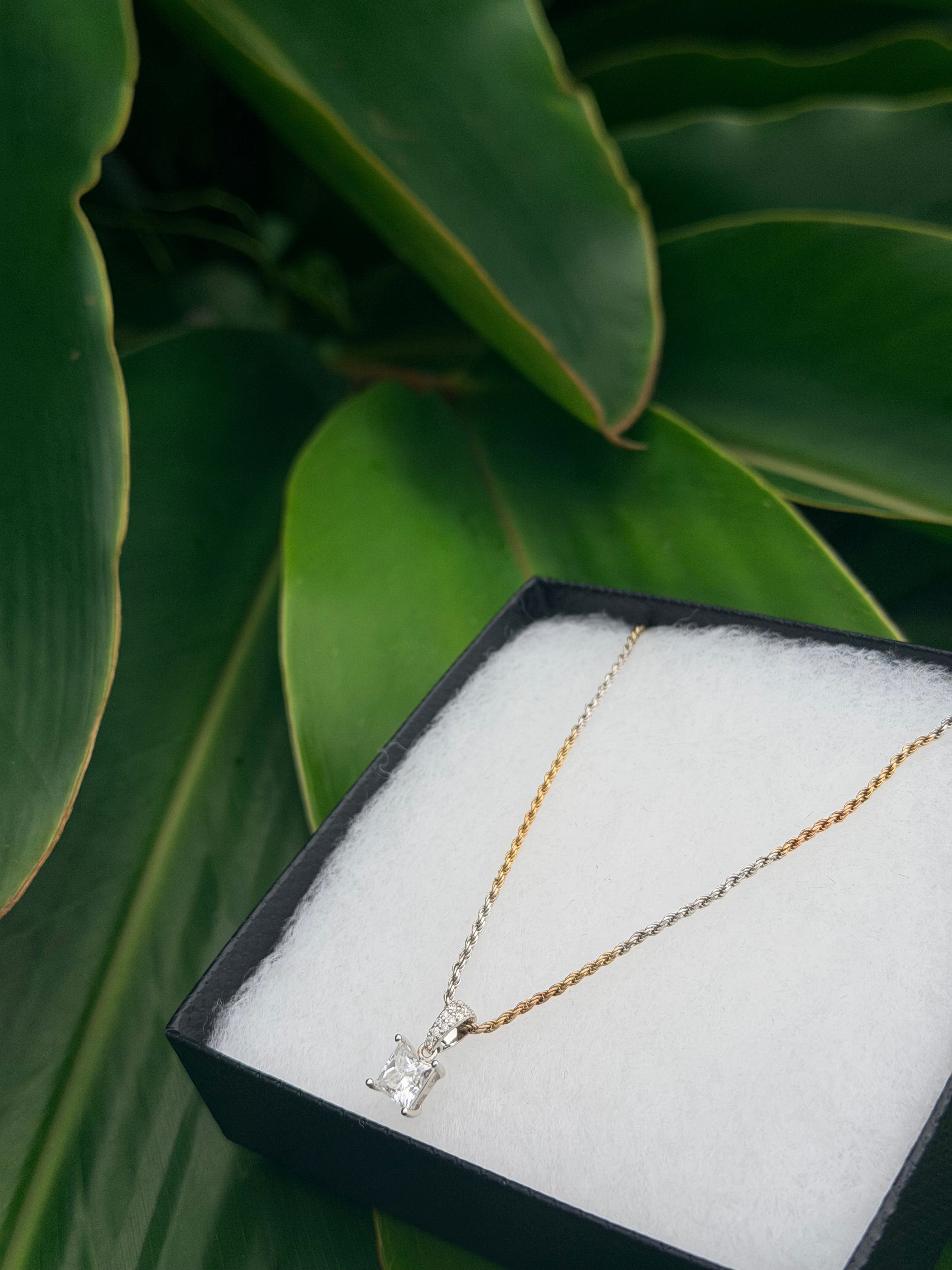 Tricolor Moissanite Luxury Link Necklace in 925 Sterling Silver with 1.20 Carat Moissanite