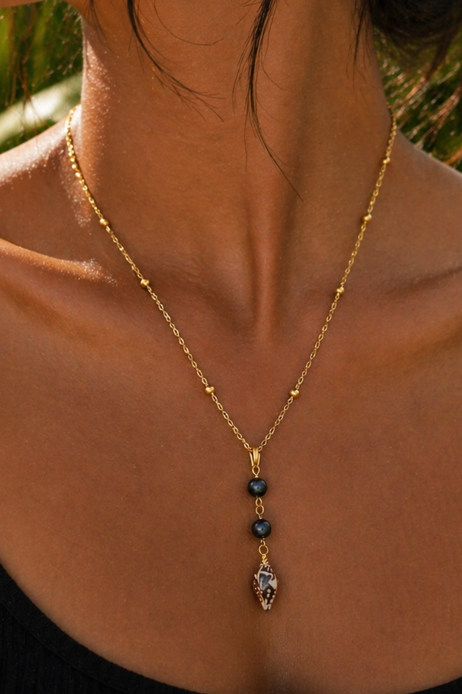 14K Gold Filled Twist Rope Necklace with Dark Pearls and Shell Drops