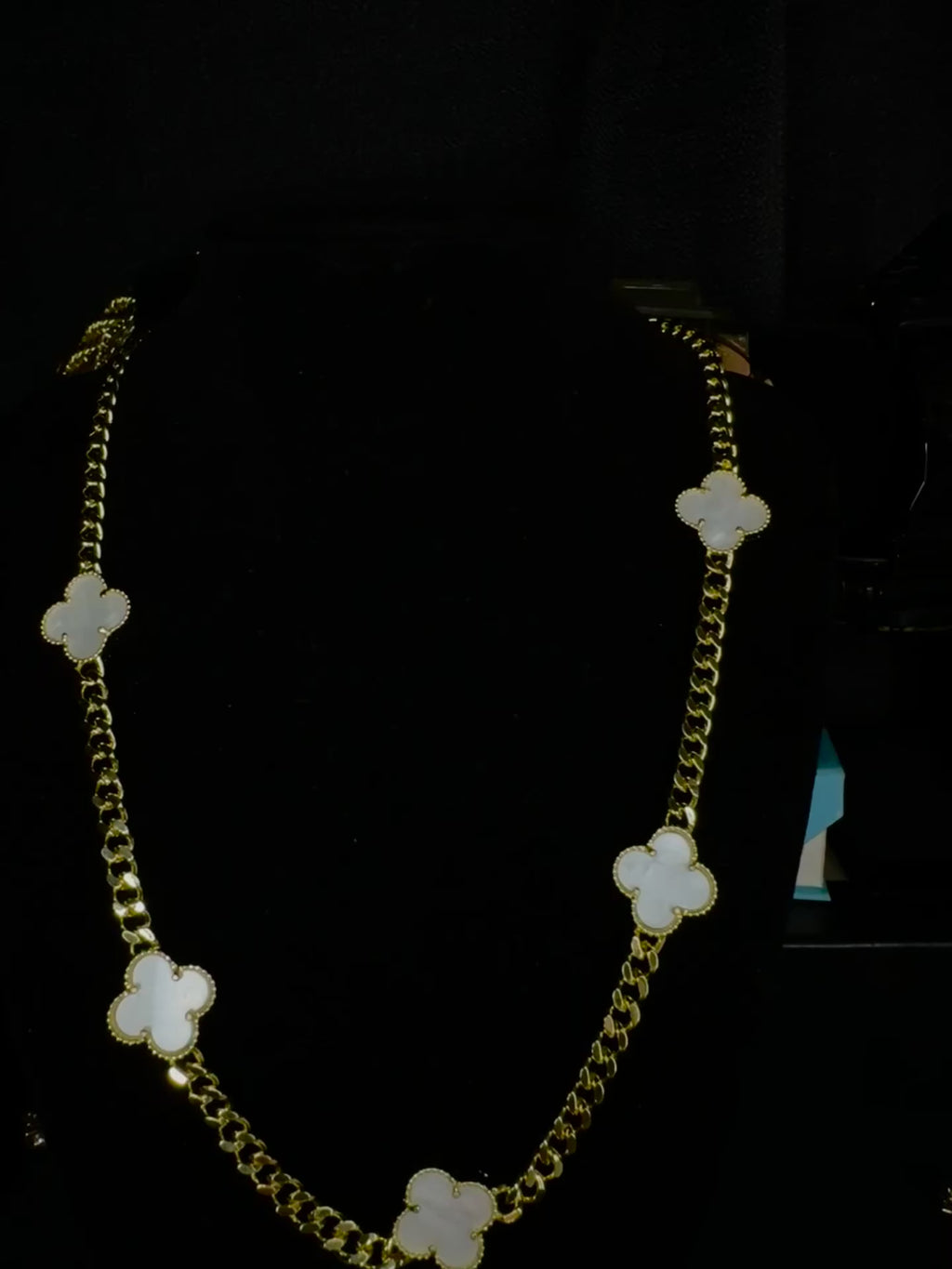 White Clover 14k Gold-Filled Link Chain Necklace, 5mm Curb Style, 22-Inch Length