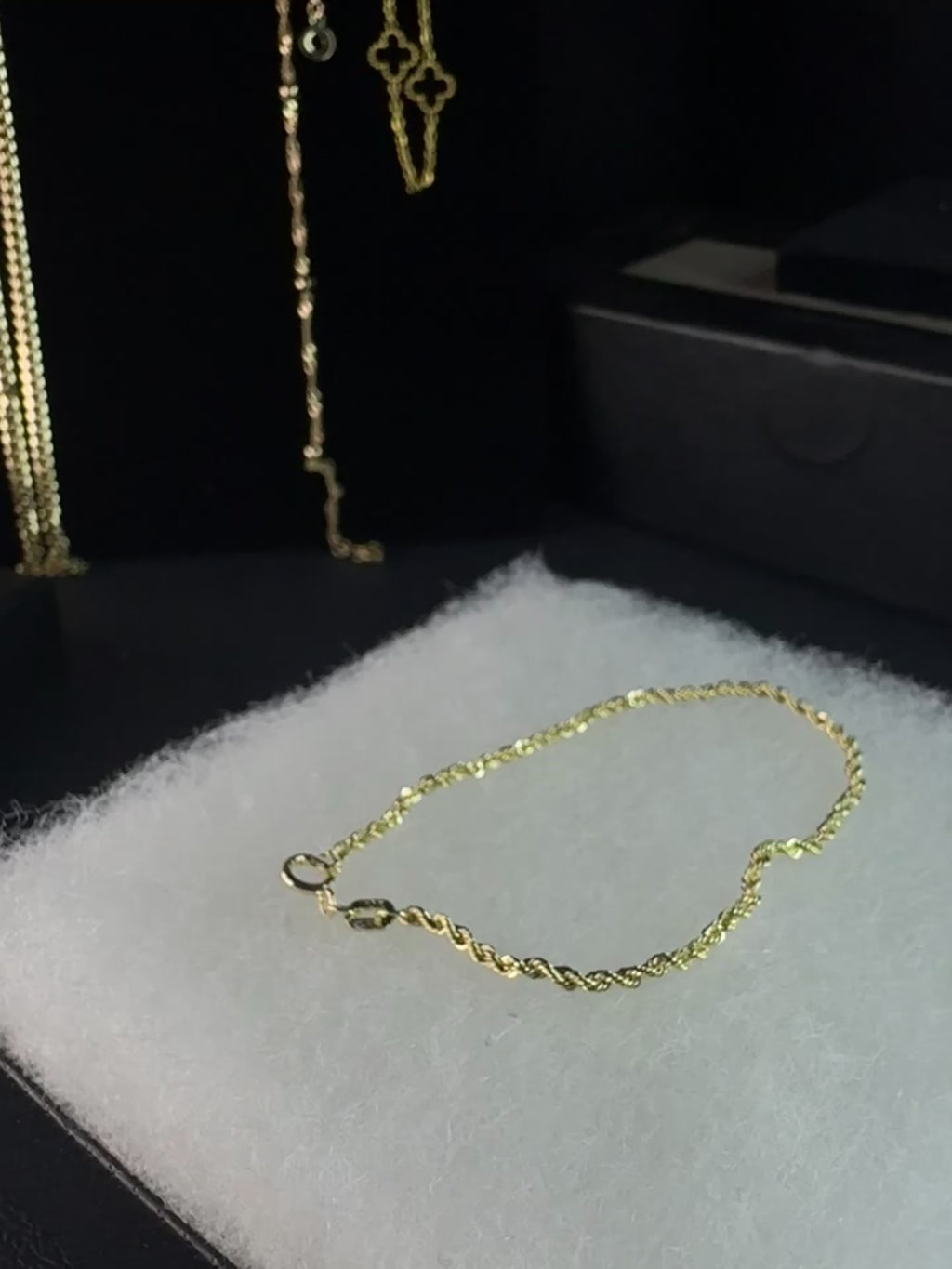 10k Solid Gold 2mm Diamond Cut Rope Bracelet 6 Inch